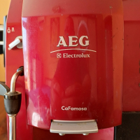На Части AEG CaFamosa, Кафеавтомат АЕГ  , снимка 3 - Кафемашини - 44696128