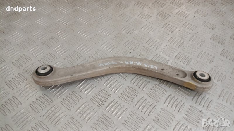 Носач Mercedes E220 W213 CDI 2018г.(заден десен)	, снимка 1