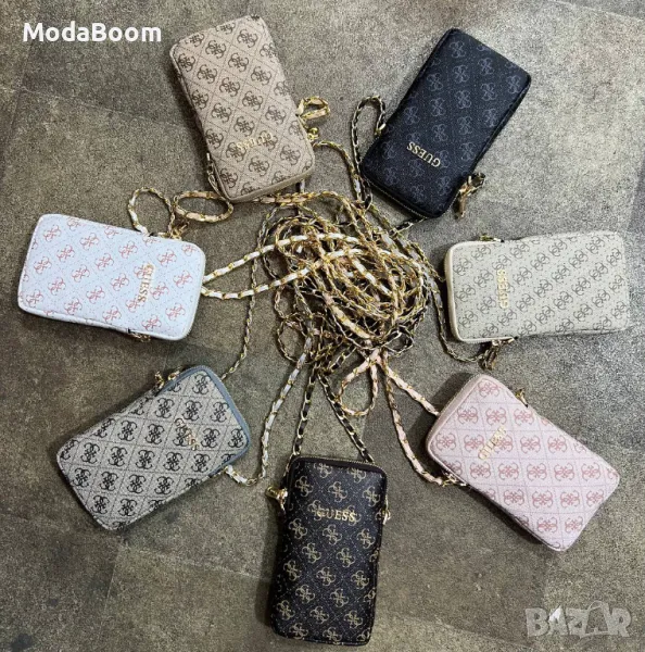 Guess мини дамски чанти Различни цветове , снимка 1