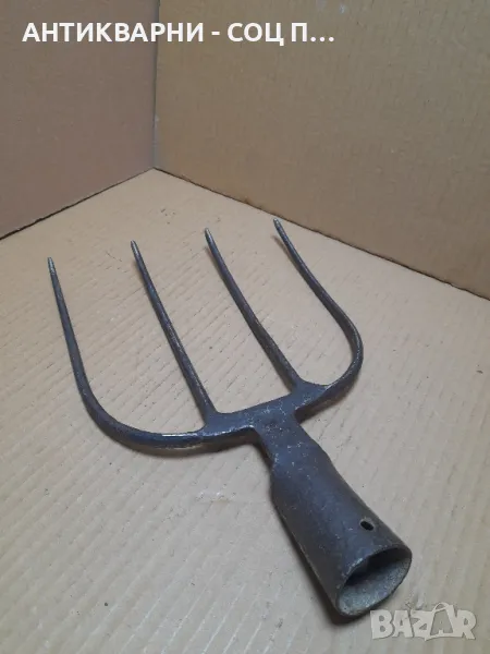 Соц Стара Кована Вила За Сено., снимка 1