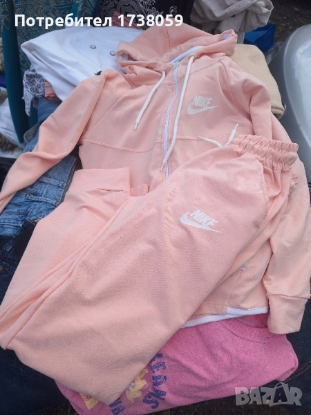 дамски екип Naik, снимка 1