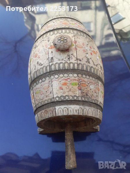 Старо пирографирано буре на стойка, снимка 1