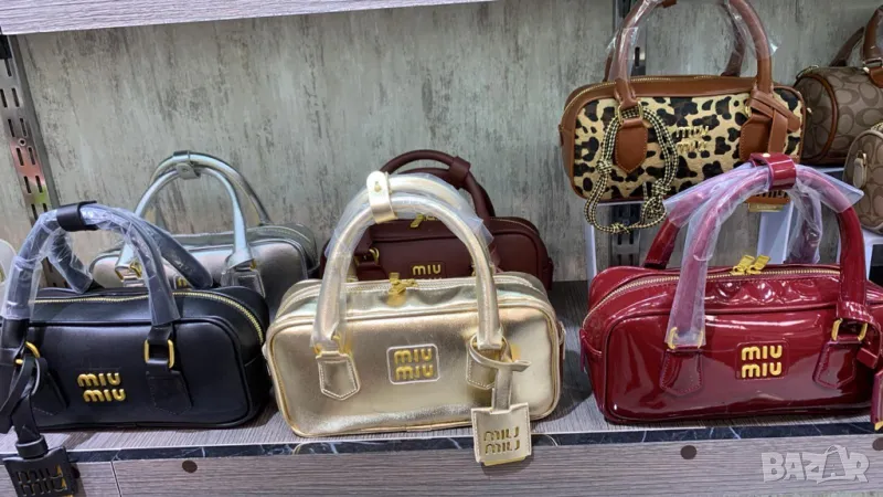 чанти Miu miu, снимка 1
