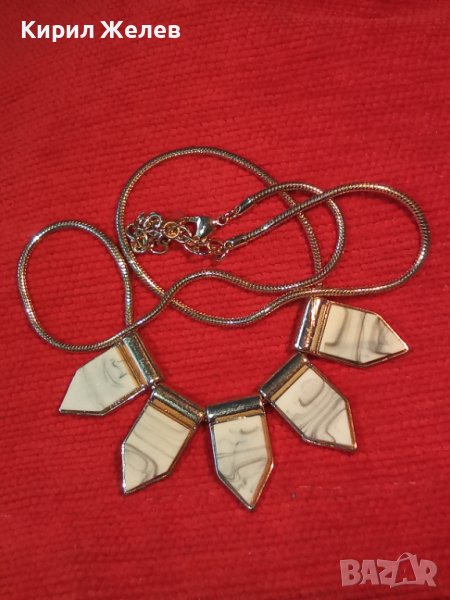 ПОЗЛАТЕН КРАСИВ ФЕШЪН АРТ МЕДАЛЬОН КОЛИЕ ОГЪРЛИЦА 44217, снимка 1