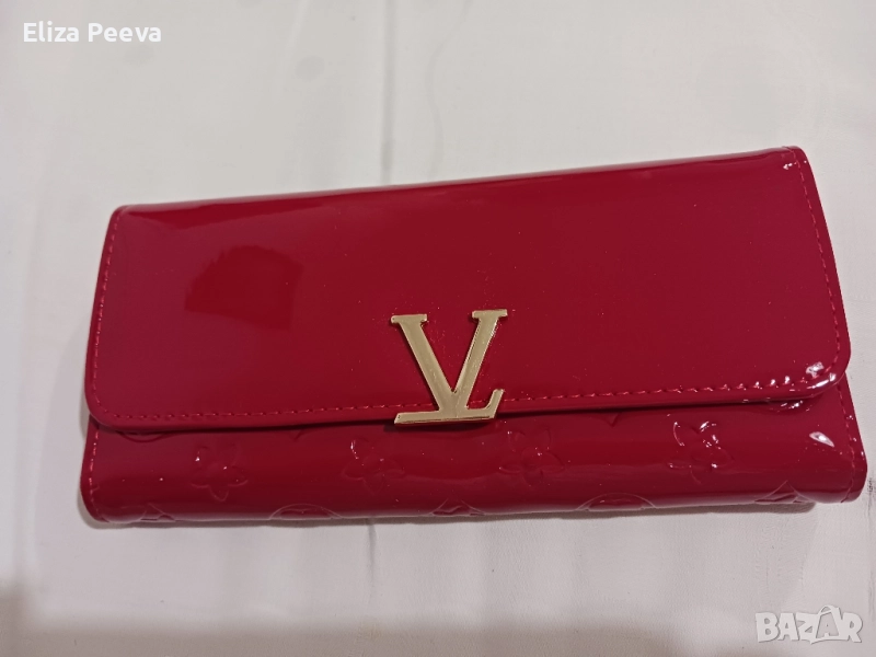 Лачен портфейл, снимка 1