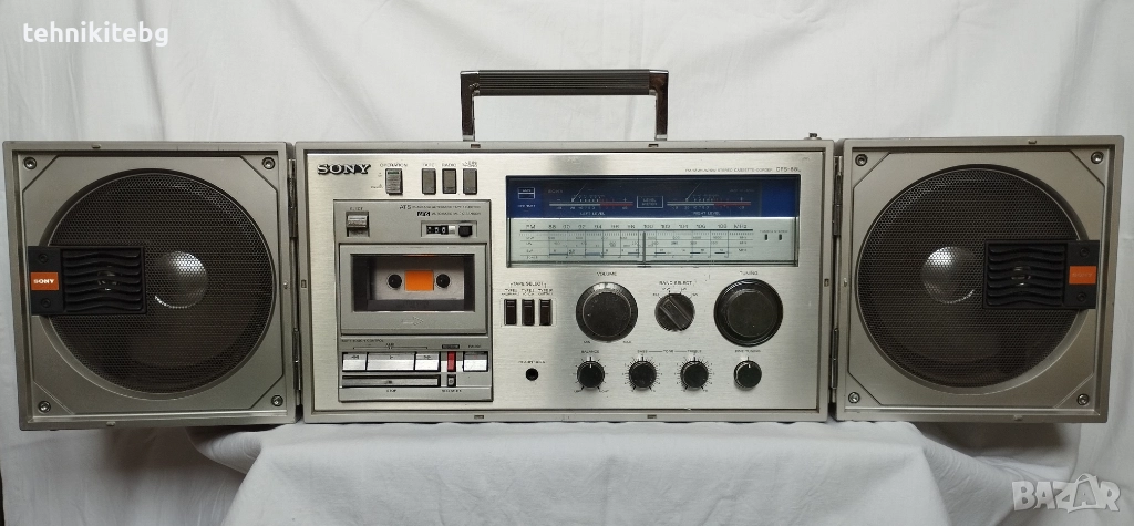⭐⭐⭐SONY CFS-88L⭐⭐⭐ Голям ретро радиокасетофон (буумбокс) от началото на 80-те години, снимка 1