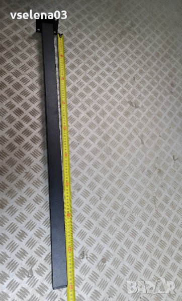 Метална колонка за парапет или друго, снимка 1