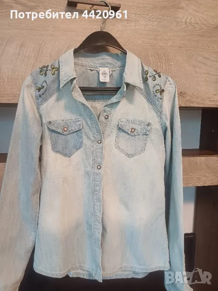 Дамска риза на Bershka, снимка 1