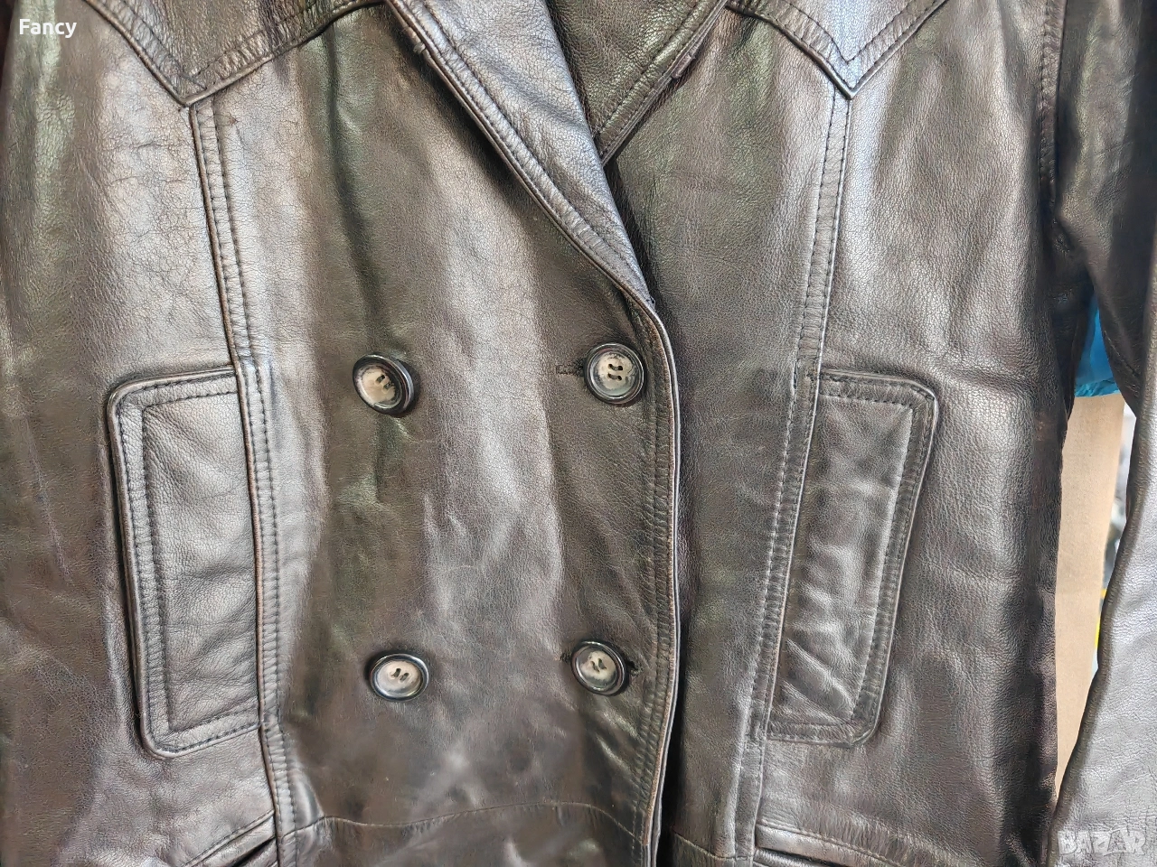 Черно кожено дамско манто, снимка 1