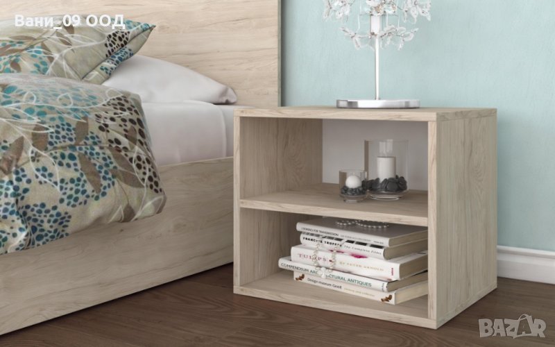 Красиво нощно шкафче, снимка 1