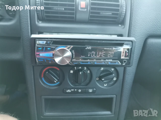 JVC KD-R 852BT, снимка 7 - Аудиосистеми - 50787202