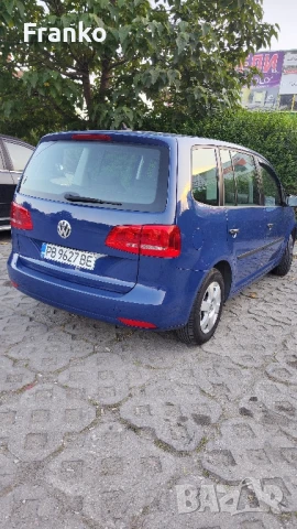 Фолксваген Туран 1,6tdi Автоматик от Германия , снимка 14 - Автомобили и джипове - 50992539