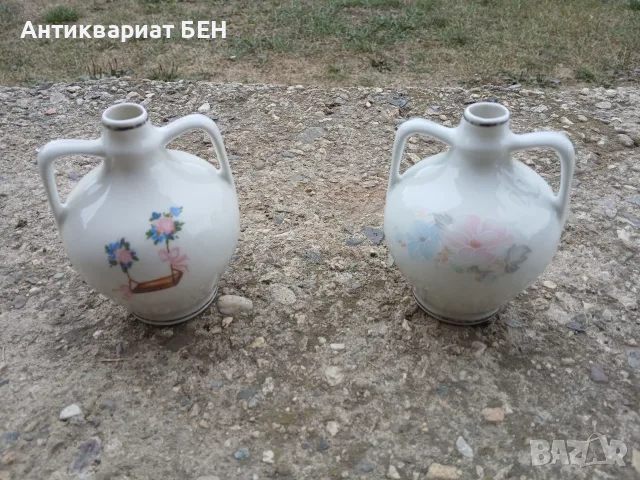 ВИНТИДЖ ПОРЦЕЛАНОВИ ВАЗИЧКИ VELPORC – КОМПЛЕКТ ОТ 2 БР. , снимка 3 - Антикварни и старинни предмети - 56233089