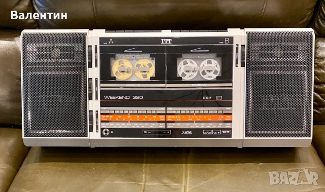 Радио касетофон ITT Weekend 320 винтидж като нов