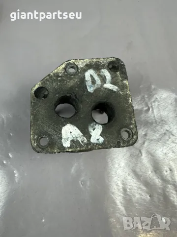 Клапан Двигател за АУДИ AUDI A8 D2 077133467, снимка 3 - Части - 49334101