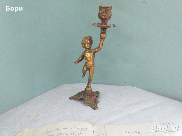 Бронзов свещник