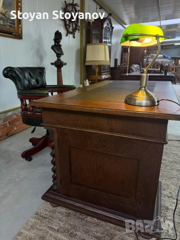 Класическо английско масивно бюро с кожен плот, снимка 4 - Бюра - 53524130