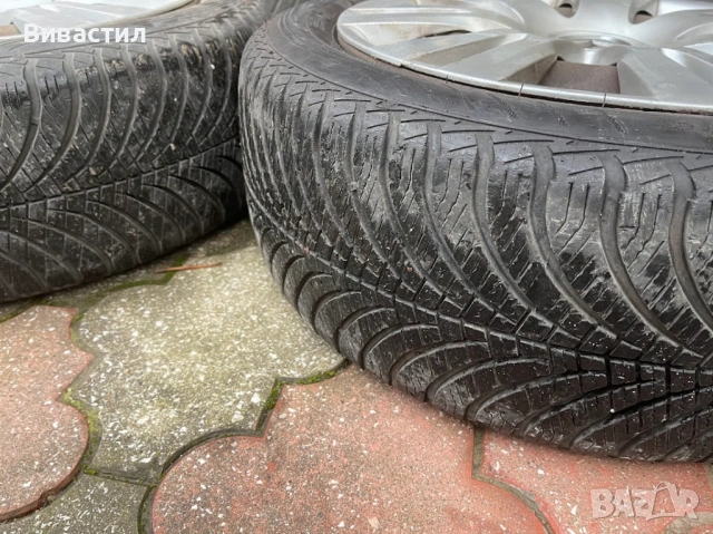 Джанти с гуми между болтове 4Х 100 централен отвор 54 R15 Мазда, снимка 2 - Гуми и джанти - 52606477