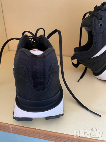 Дамски Nike W AIR MAX DAWN NN — 38 номер, снимка 10 - Маратонки - 53486004