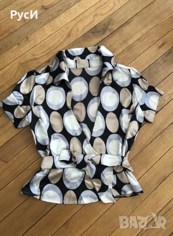 Дамска сатинирана блуза с V - oбразно деколте 