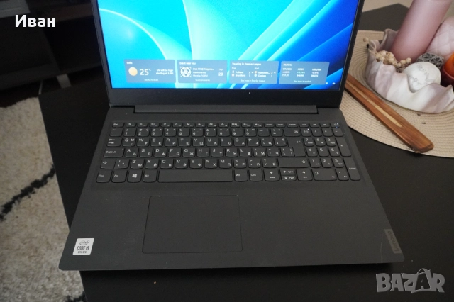 Лаптоп Lenovo V15-IIL, Intel Core i5-1035G1, 15.6", RAM 8GB, SSD 512GB, снимка 2 - Лаптопи за дома - 52022748