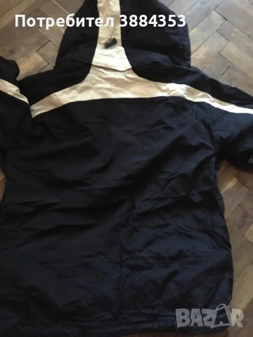 Helly Hansen мъжко яке, снимка 3 - Спортни дрехи, екипи - 52967132