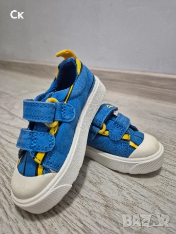 Детски обувки Clarks , снимка 2 - Детски маратонки - 51943324