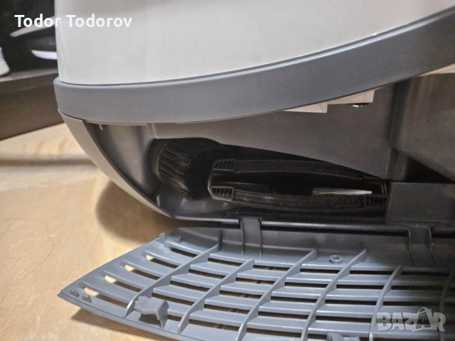 Bosch BWD41720- прахосмукачка за мокро и сухо почистване(СЪСТОЯНИЕ ОТЛИЧНО!!!), снимка 9 - Прахосмукачки - 52714132