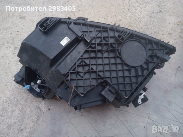 Десен фар за Мерцедес глс mercedes benz glc w253, снимка 3 - Части - 41168687