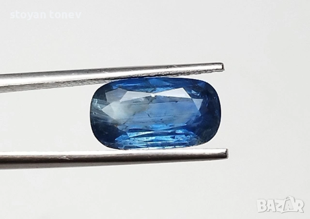 Рядък инвестиционен Ненагряван син сапфир 2.04кт! Сертифициран! Нов!