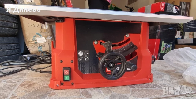 Стационарен цирколяр Einhell Tc Ts 2025/3 eco, снимка 5 - Други инструменти - 50960644