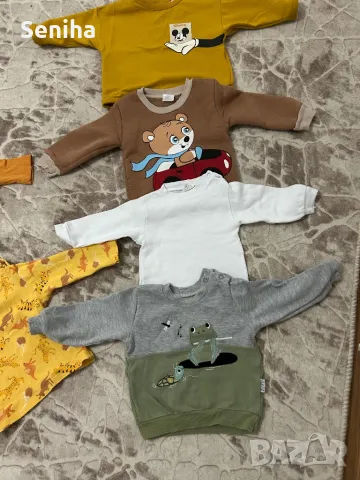 Продавам блузки 3-6месеца