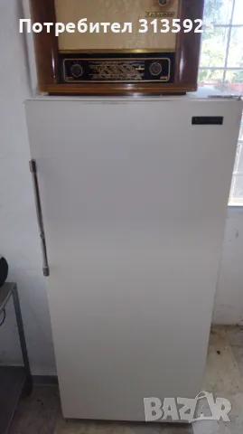 Продавам хладилник Зил