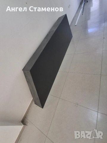 Продавам подиум за магазин. 