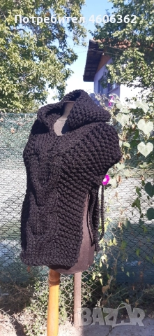 ръчно изплетено детско пончо , снимка 3 - Детски якета и елеци - 51855397