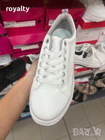 Бели дамски маратонки , снимка 5 - Маратонки - 51723024