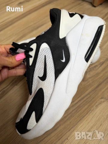 Оригинални маратонки Nike Air Max Bolt! 43 н, снимка 2 - Маратонки - 52850939