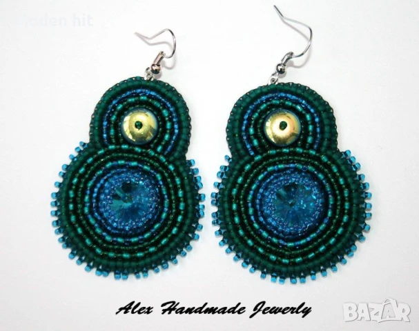 Ръчно изработен комплект с риволи кристали - гривна и обеци, снимка 6 - Бижутерийни комплекти - 50803499