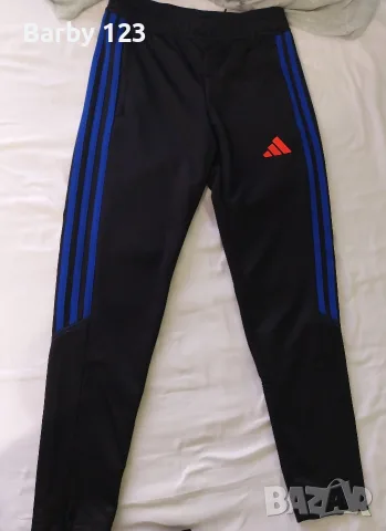 Детски екип Adidas, снимка 4 - Детски анцузи и суичери - 55894368