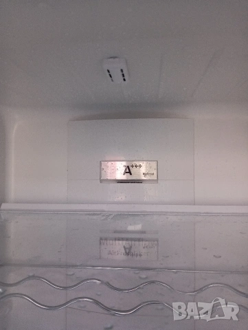 Иноксов комбиниран хладилник с фризер Бош Bosch Total No Frost A+++ 2 години гаранция!, снимка 9 - Хладилници - 53689829