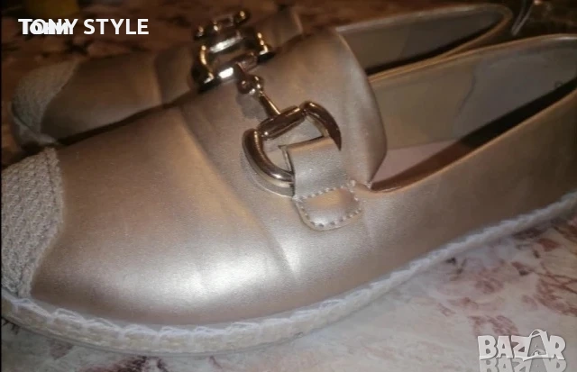 Златисти Нови Дамски Обувки 39, снимка 2 - Дамски ежедневни обувки - 51696820