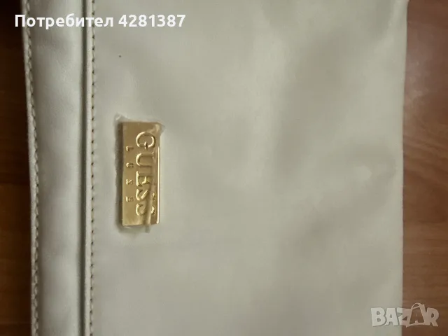 Чисто нова чанта Guess, снимка 4 - Чанти - 56181750