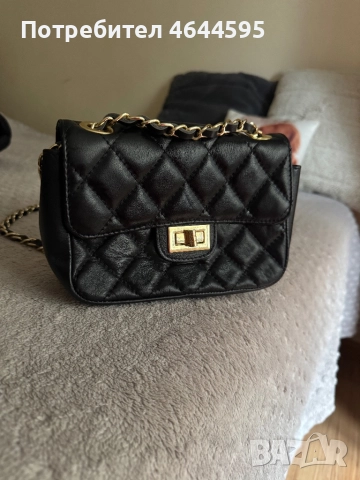 Дамска малка чанта, снимка 2 - Чанти - 52331433