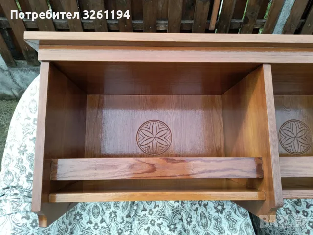 Дървен рафт, полица, етажерка, снимка 3 - Антикварни и старинни предмети - 49994812