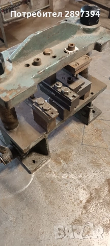 щанца/преса за дограма, снимка 3 - Други машини и части - 53563930
