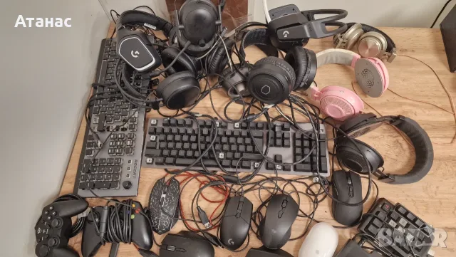 Голям лот геймърска периферия за части/ремонт – Logitech, Razer, Roccat, джойстици, слушалки, снимка 7 - Клавиатури и мишки - 55875908