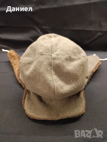 Детска зимна шапка, снимка 2 - Шапки, шалове и ръкавици - 53683384