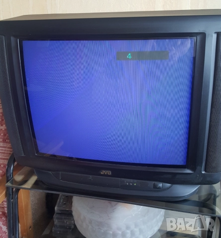 Телевизор JVC, снимка 4 - Телевизори - 51653998