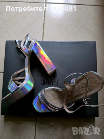 Дамски сандали., снимка 2 - Сандали - 49315698