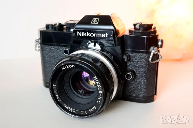 Nikkormat EL лентова/филмова камера + Обектив NIKKOR-H·C Auto 50mm f/2